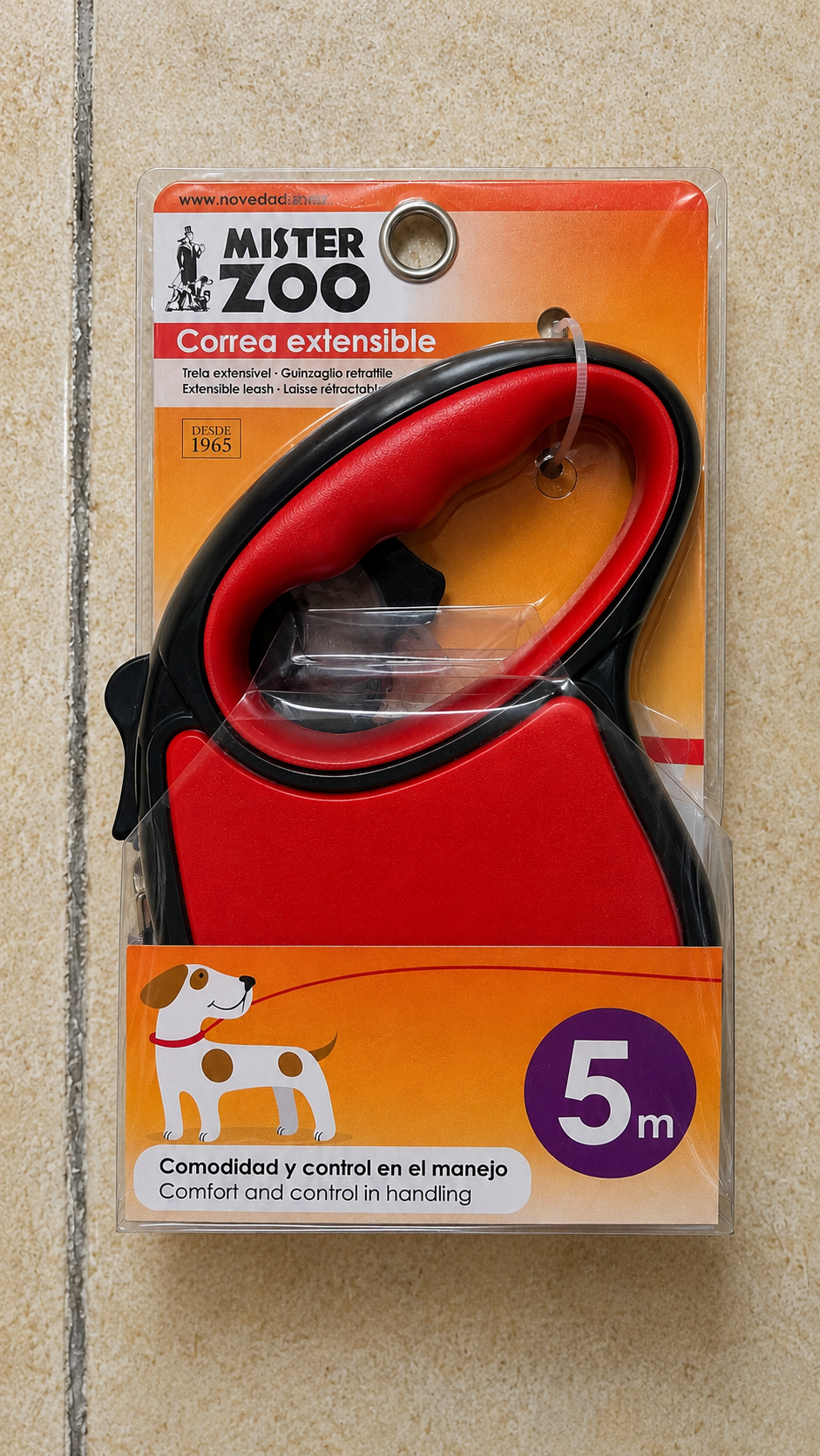 Correa extensible para perro y gatos.